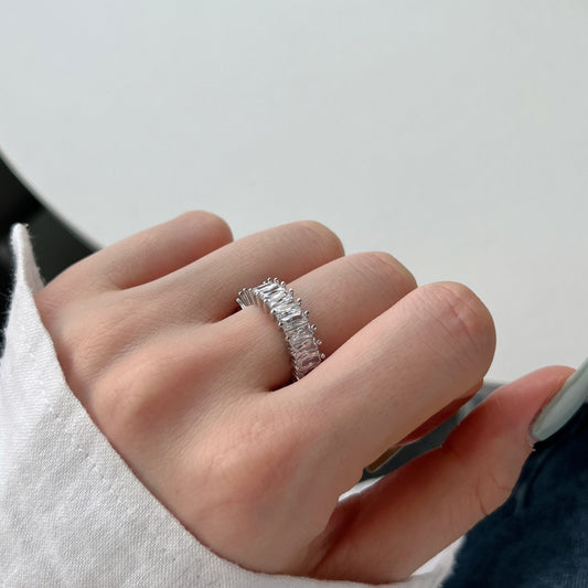 Massonite ring luxury jewelry Kuwait, Sterling silver earrings handcrafted, Custom letter necklace gold plated
