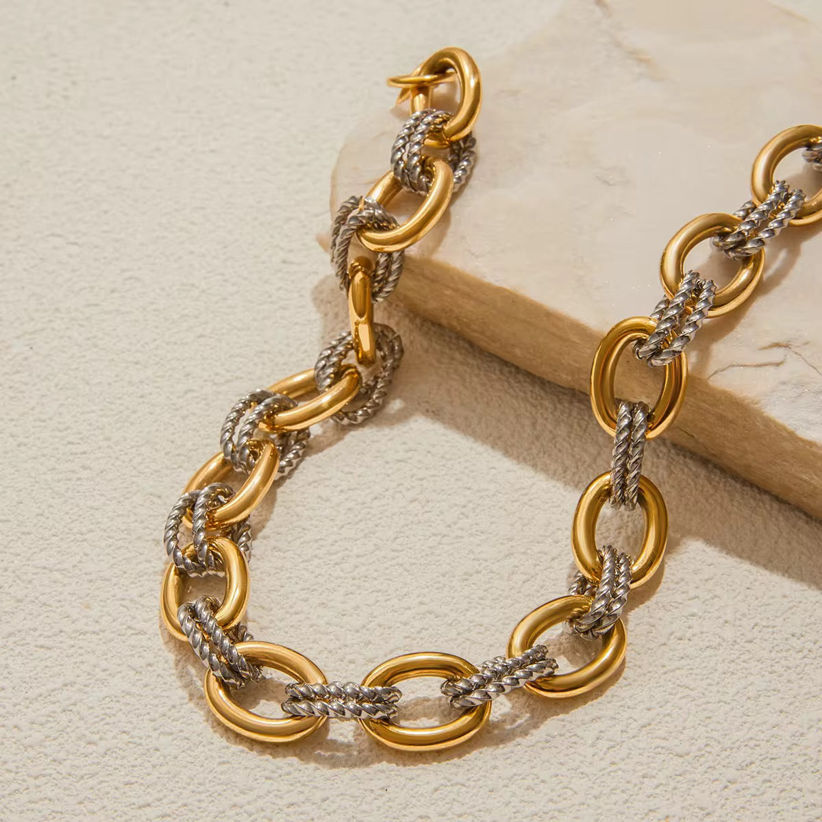 Tawazun two-tone chain link necklace and bracelet set in 18k gold and silver plating - hypoallergenic waterproof jewelry - Luméra Designs Kuwait
