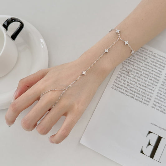 Thin Flower Cut Finger Bracelet